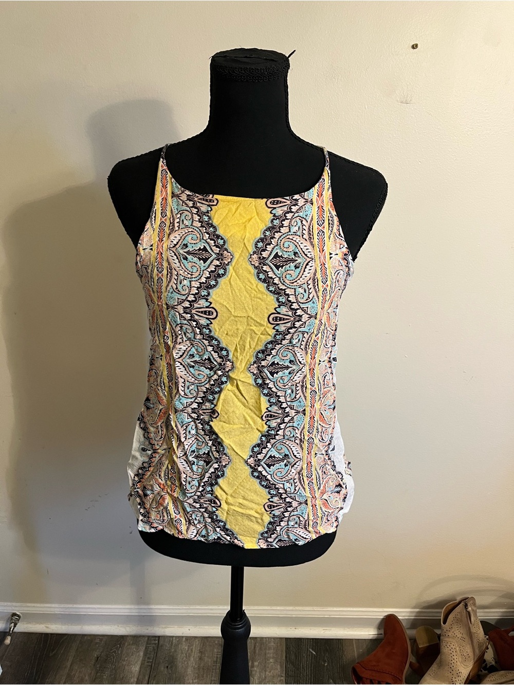 Verse Printed Yellow Paisley-Stripe Tank Top